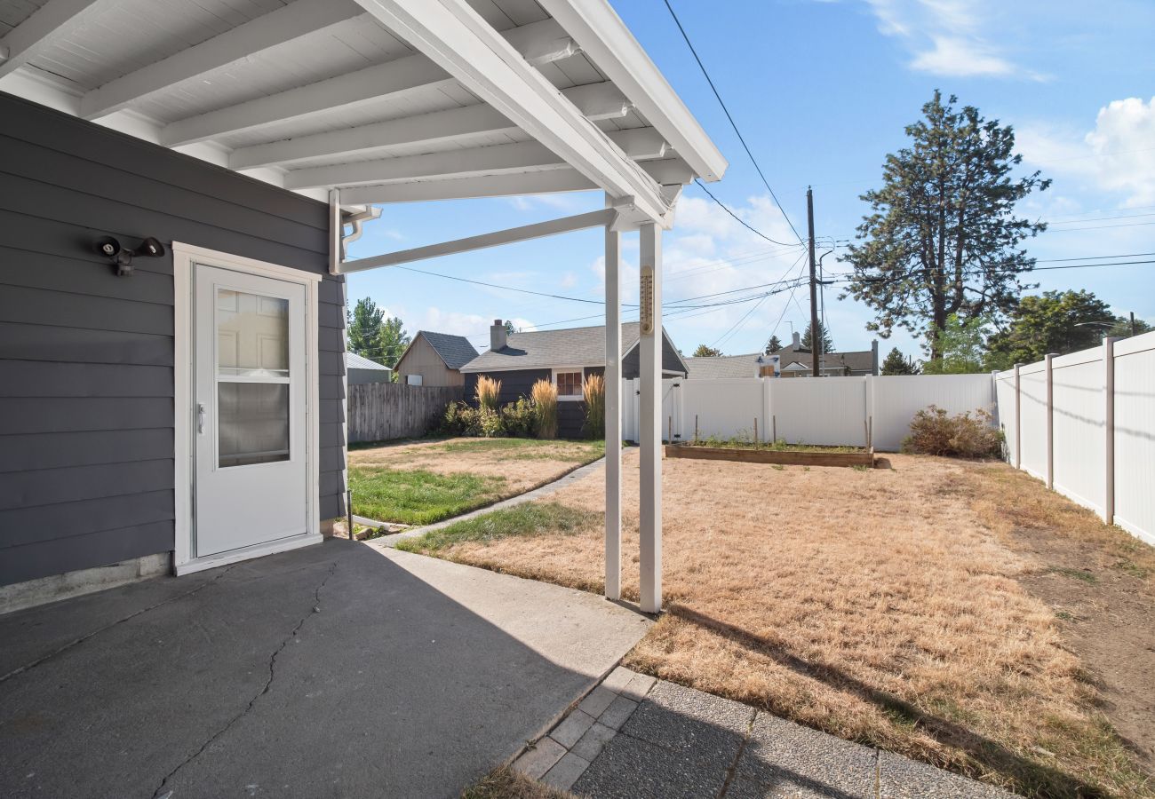 House in Spokane - Craftsman at Madison, Centrally located in the Garland District